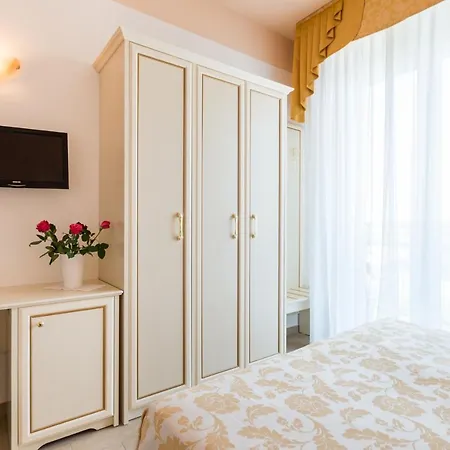 Miranda Ξενοδοχείο Μπελάρια-Ιτζέα Μαρίνα