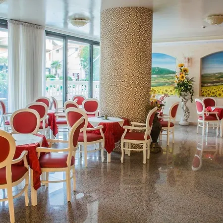 Ξενοδοχείο Miranda 3*